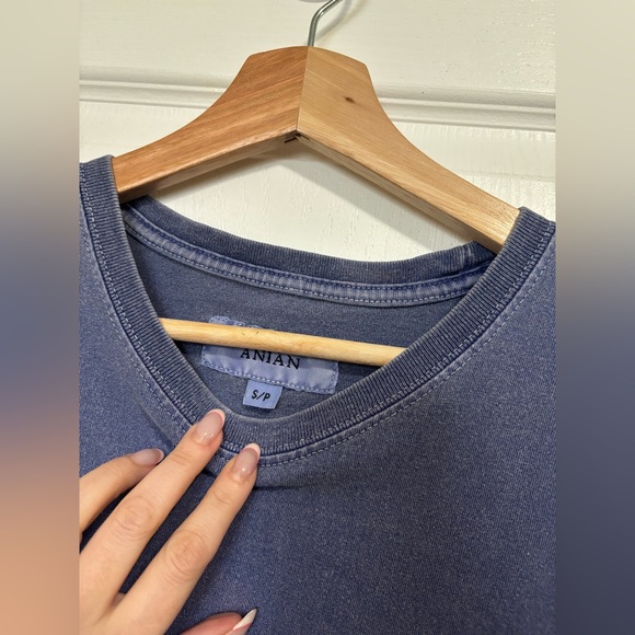 ANIAN Circular T-Shirt - Picture 3 of 4